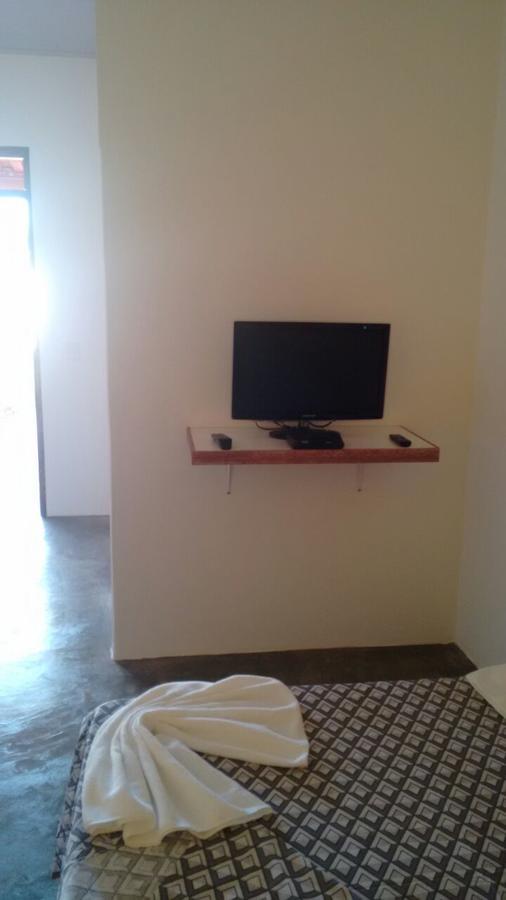 Donna Lu Bed & Breakfast Guia Lopes da Laguna Luaran gambar